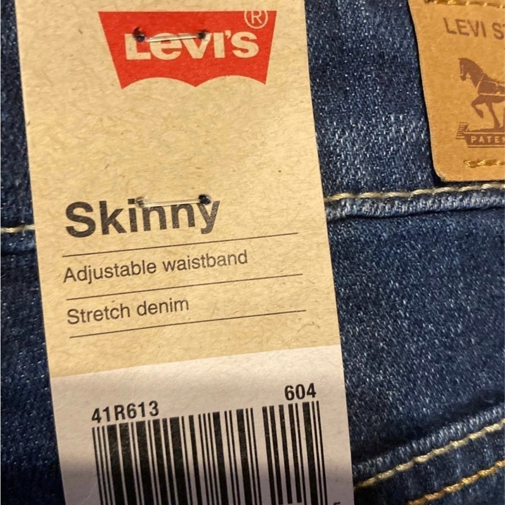 NWT Girls Levi’s - Picture 2 of 4